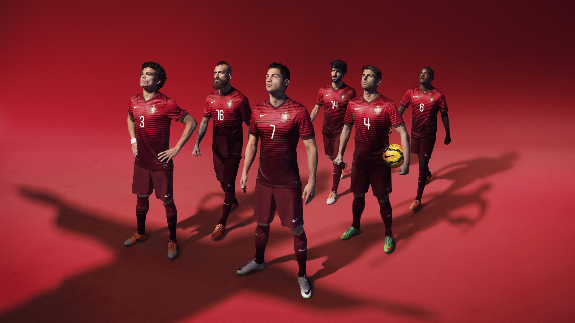 英超：巴西前锋打入致胜进球，切尔西1-0热刺，切尔西巴西后卫